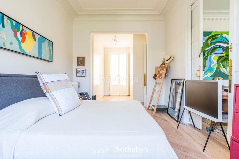 Foto 5d85dbca-b25c-48cd-87bf-78a2cb70ab02. Appartement avec chauffage dans Jerónimos Madrid