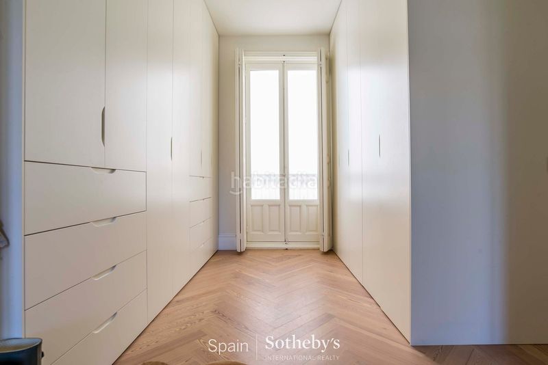 Foto 6d9edf64-afd1-4773-b3f9-b560bd240512. Appartement avec chauffage dans Jerónimos Madrid