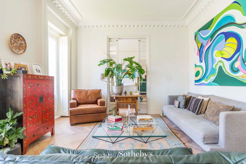 Foto 6fa52282-e53a-4d08-9da0-8c815911cb27. Appartement avec chauffage dans Jerónimos Madrid