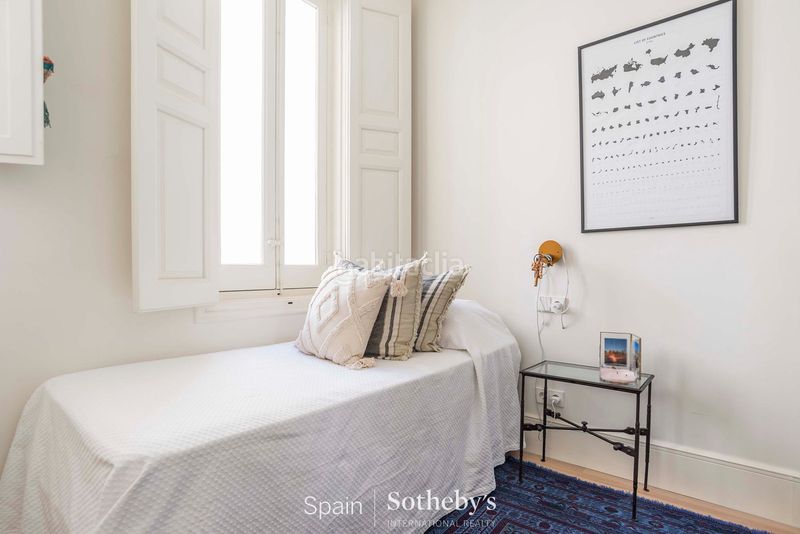 Foto 9ac1d155-d54c-460d-9704-f36af249bde7. Appartement avec chauffage dans Jerónimos Madrid