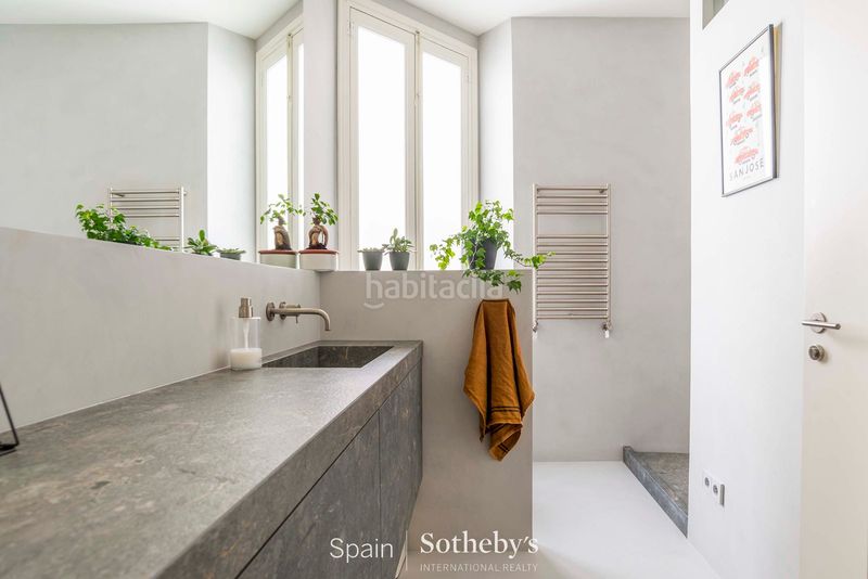 Foto e2a462db-1199-488d-b818-312d7197edf4. Appartement avec chauffage dans Jerónimos Madrid