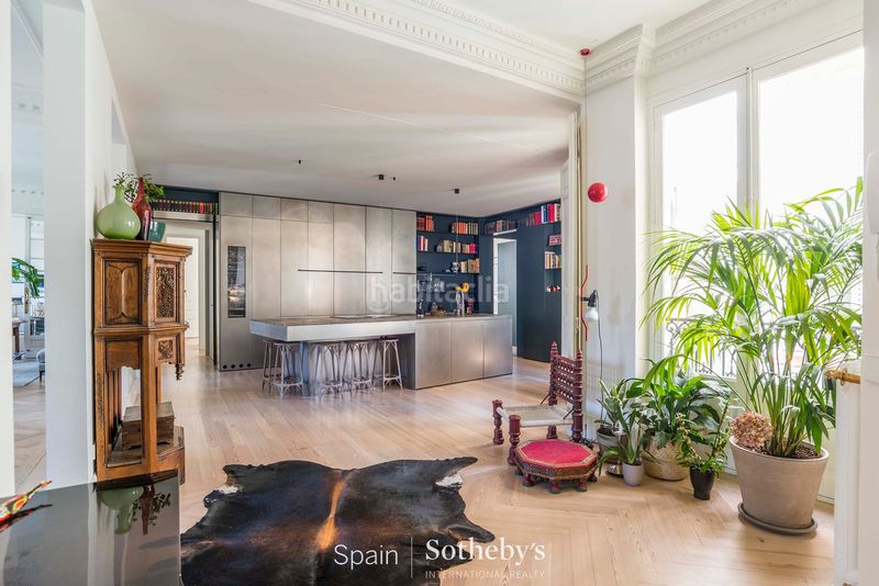 Foto ec90da2b-4205-48a2-939f-64b36775efc5. Appartement avec chauffage dans Jerónimos Madrid