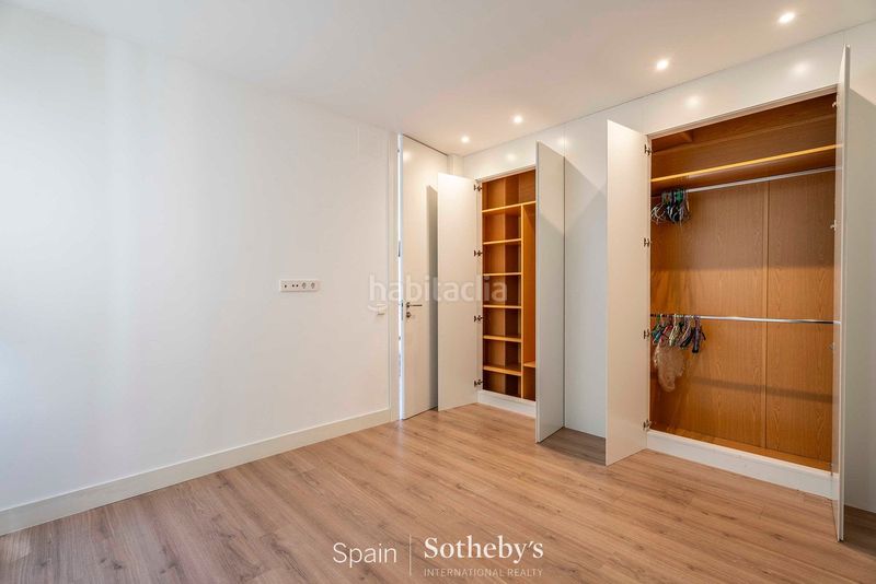 Foto 4b0f96c7-97cb-4a05-9a74-ca292a3a2e59. Àtic amb calefacció aparcament a Vallehermoso Madrid