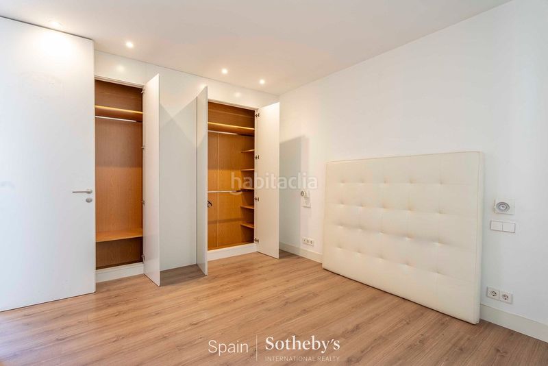 Foto 64eecbe5-8766-4d2a-9b5a-7822670f3125. Àtic amb calefacció aparcament a Vallehermoso Madrid