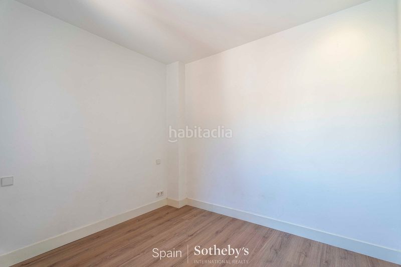 Foto 793f1354-d217-4c22-9980-b61f7f9aa41d. Àtic amb calefacció aparcament a Vallehermoso Madrid