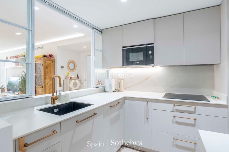 Foto 1834bcdf-3854-4930-b63e-3972594d5c75. Apartament amb calefacció a Ríos Rosas-Nuevos Ministerios Madrid