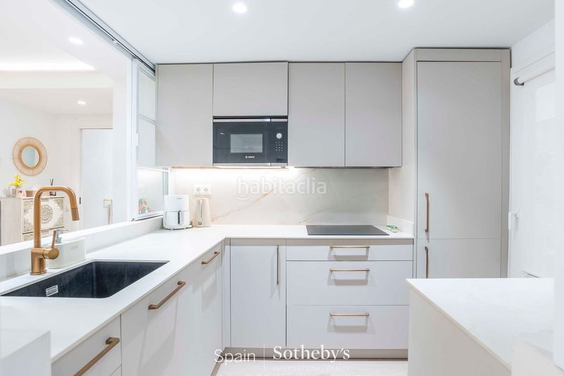 Foto b6d464bc-381c-4381-b295-fedbeb06c496. Apartament amb calefacció a Ríos Rosas-Nuevos Ministerios Madrid