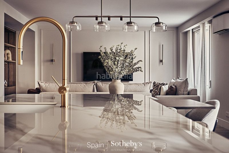 Foto b9d62603-b26d-44fc-841e-4b3dfe34f2be. Apartament amb aparcament a Lista Madrid