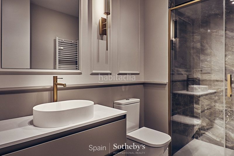Foto fa5db81c-6d46-485f-9f1c-f5b08eb96539. Apartament amb aparcament a Lista Madrid