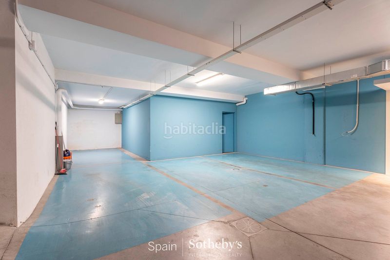 Foto cdcd5d15-3004-48f6-9533-21428da00f63. Casa aparellada amb calefacció aparcament piscina a Madrid