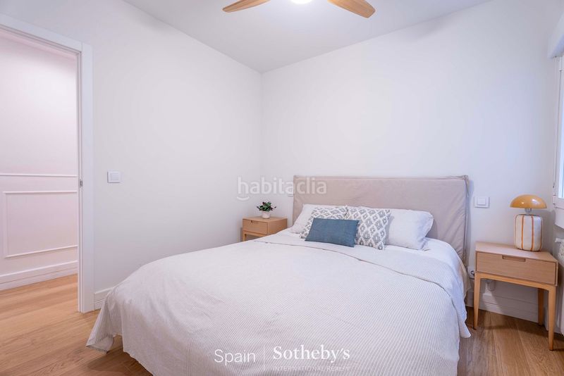 Foto 56018fd7-38c3-42c8-8cde-143b93022aca. Apartament amb calefacció aparcament a Argüelles Madrid