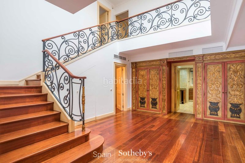 Foto 5eb33908-c0dd-4cfd-88ac-05e8c487c42a. Lloguer dúplex amb calefacció aparcament a Nueva España Madrid