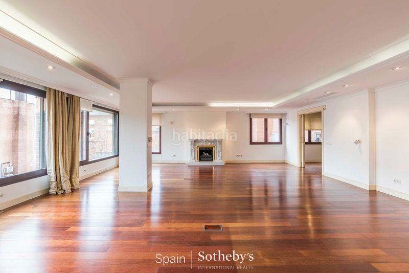 Foto 60812b30-fbb4-4dca-8c3e-b1b035d0fdab. Lloguer dúplex amb calefacció aparcament a Nueva España Madrid