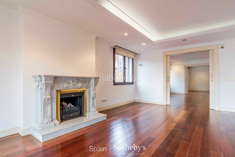 Foto 739b302c-08fc-48cd-83bd-462eda8b43d9. Lloguer dúplex amb calefacció aparcament a Nueva España Madrid