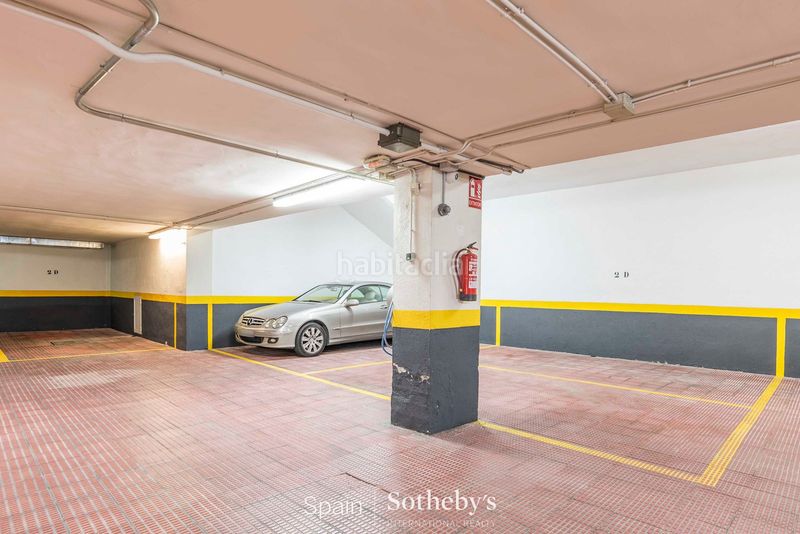 Foto fb3d0d56-2580-4e4d-a35d-2459dd2249bf. Lloguer dúplex amb calefacció aparcament a Nueva España Madrid