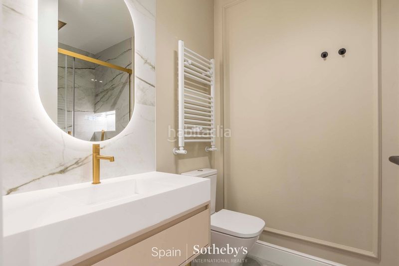 Foto 8fa789a6-0bcc-42d0-8293-b21b71f118f0. Apartament amb calefacció aparcament a Goya Madrid