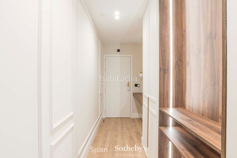 Foto ebd0fbf2-1294-4904-852b-59b8781929ba. Apartament amb calefacció aparcament a Goya Madrid