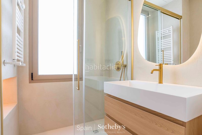 Foto d04ed279-12ab-4816-9b10-23bc29ca3c39. Apartament amb calefacció a Trafalgar Madrid