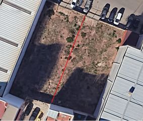 Gewerbliches Grundstück in Carrer de la serra calderona 8. Suelo industrial poligono massamagrell