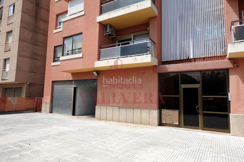 Foto bde62109-3fb7-4962-bc2c-46e740d11f13. Local comercial a Valls