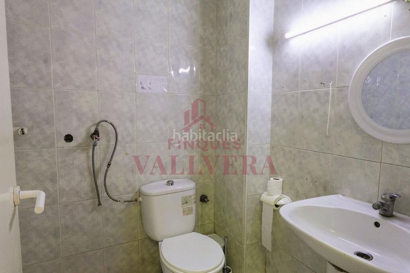 Foto 037fa4d1-a51f-470e-8b14-3bbbbaf7c2c9. Lloguer local comercial a Valls