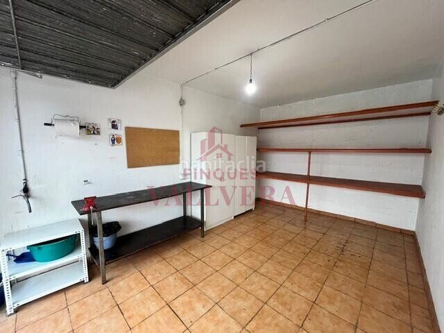 Foto 1743e7ef-406a-4404-9691-ce39855a7faa. Lloguer local comercial a Valls