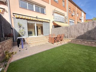 Casa a schiera in Bufalà. Casa/chalet en venta bufalá badalona