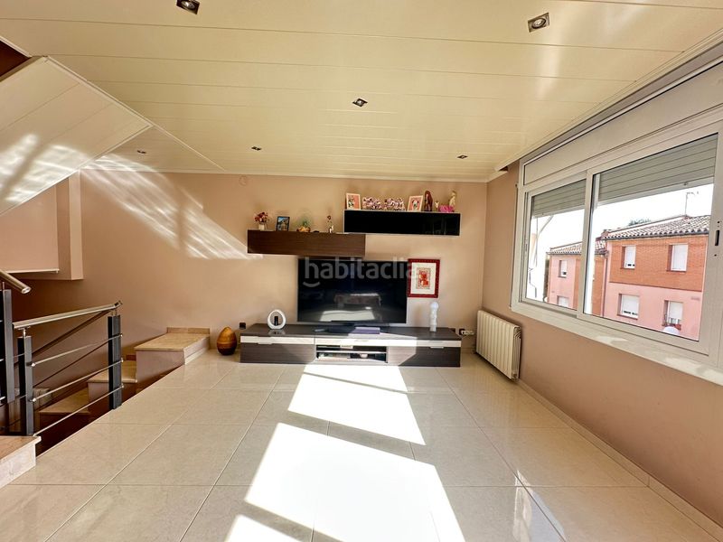 Foto d6a9d631-cbb4-4d9a-a445-e8b053e1c490. Casa adossada amb calefacció a Bufalà Badalona