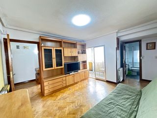 Flat  Calle de calahorra. Atico exclusivo en universidad rey juan carlos