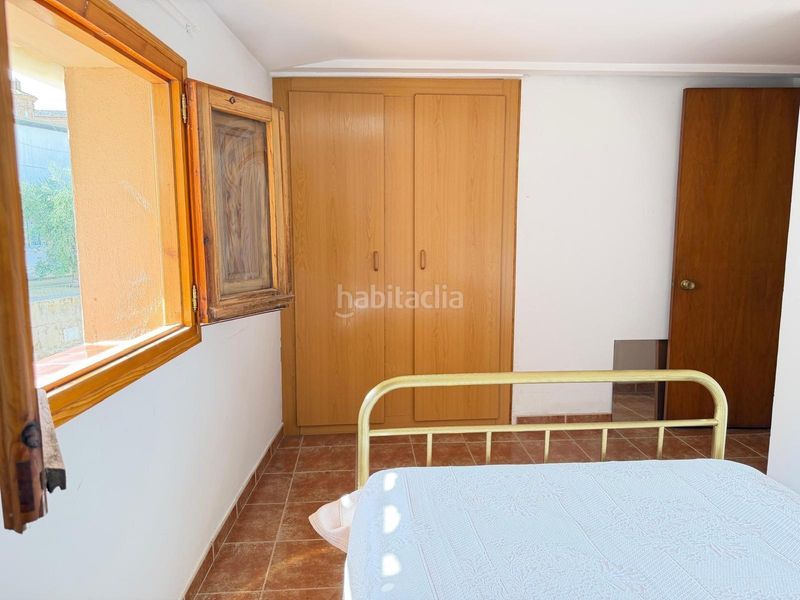 Foto d008624f-8873-47cd-9d60-85f094651428. Casa adossada a Mallén