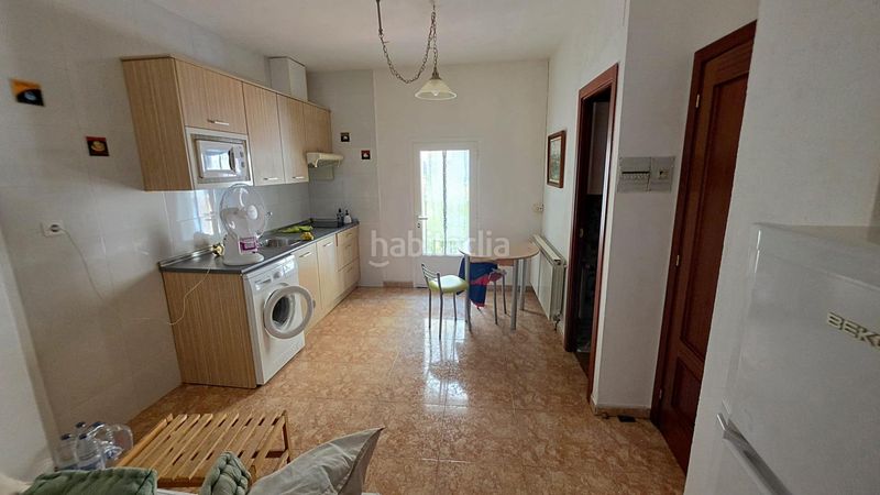 Foto 776e21a8-71d6-4bab-aa8f-a1d38634a8d2. Casa amb calefacció aparcament a San José Zaragoza