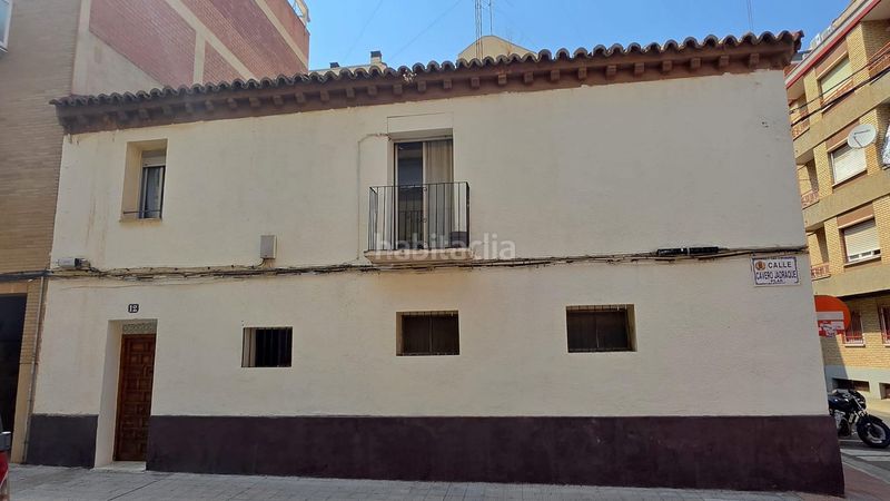 Foto 925e5d54-0b45-404d-8a2b-6f75a4f3883d. Casa amb calefacció aparcament a San José Zaragoza