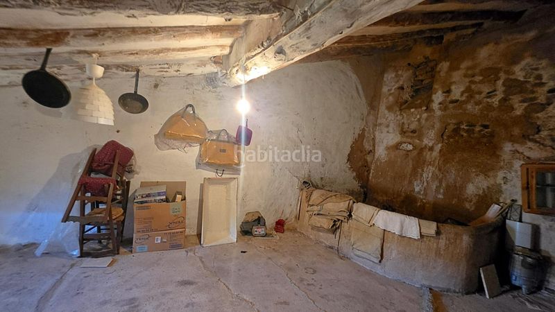 Foto d80be708-2ea2-4974-9280-7c13db2466d2. Masia a calle iglesia 9 a Olvés