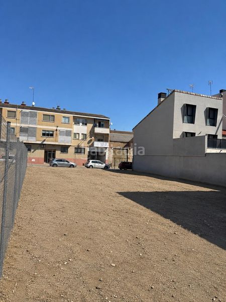 Foto d4d5a660-4e93-4e6b-bfc1-ea56140ae93f. Terreny residencial a Valdefierro Zaragoza
