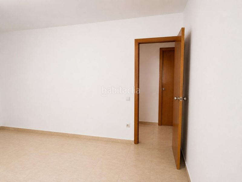 Foto 172d7a0a-a2a0-4234-9e5d-eef82e2e911e. Pis amb calefacció aparcament a Nord La Ràpita
