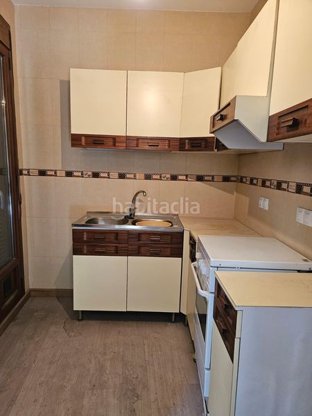 Foto 37b74e89-1444-442c-a1db-90e9dee747ab. Edificio in Caspe