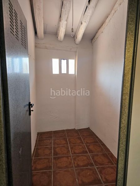 Foto bc7fd7ef-06f6-464c-a26e-16c5adabe007. Edificio in Caspe