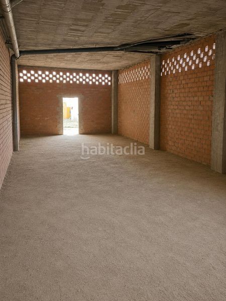 Foto 7b47d83d-2845-45ef-b27f-e068d0e47c03. Local comercial a Grancasa Zaragoza