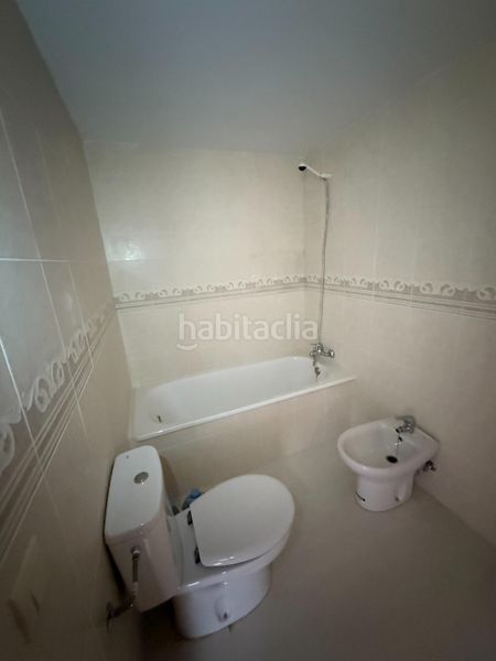 Foto 1bd4b462-85d4-4a92-ad17-c213272e60cc. Pis amb aparcament a Pinseque