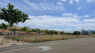 Terreno residenziale  Calle calle italia. Solar en venta