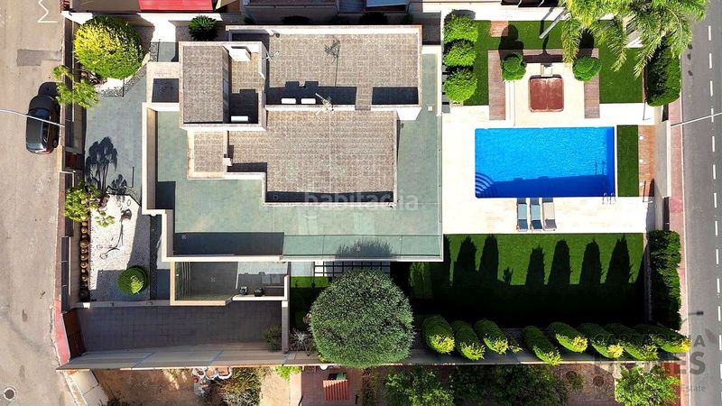 Foto 1bf0dd58-0b2f-444c-b903-60c625902e23. Casa amb calefacció piscina a Canteras Cartagena