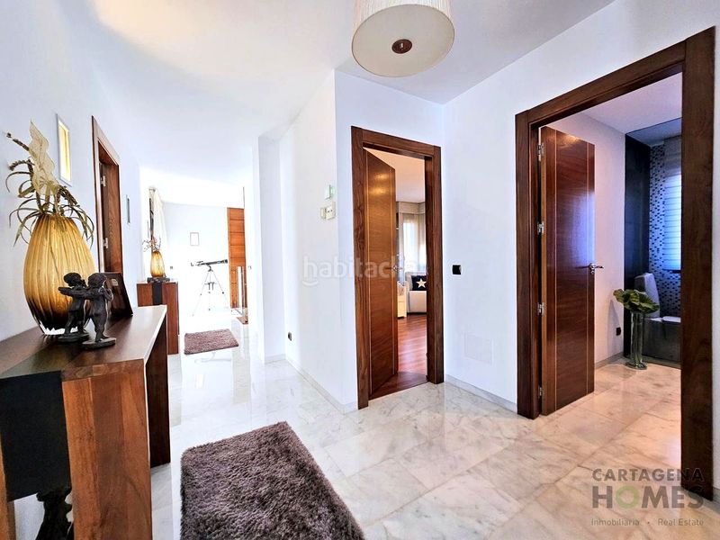 Foto 7620df92-d39b-4017-83c3-bd1e4c106324. Casa amb calefacció piscina a Canteras Cartagena