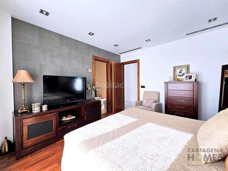 Foto c03fa557-5303-4989-9fb7-95a3bd24becf. Casa amb calefacció piscina a Canteras Cartagena