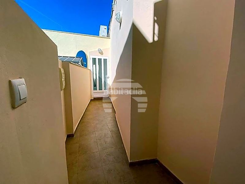 Foto cee9fcf3-aa84-42cd-bbe1-3278c4b90e7f. Attico in calle honda 14 in Casco Antiguo Cartagena