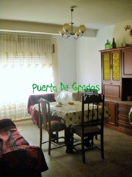 Foto 966674f8-e260-4417-a4a5-e0117448b915. Flat in avenida de la villa 9 in Barco de Ávila (El)