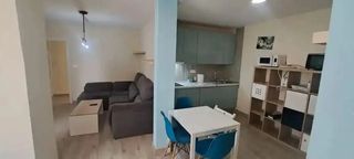 Rent Flat  Paseo de la estaci�n. Piso luminoso y amueblado con 2 ba�os