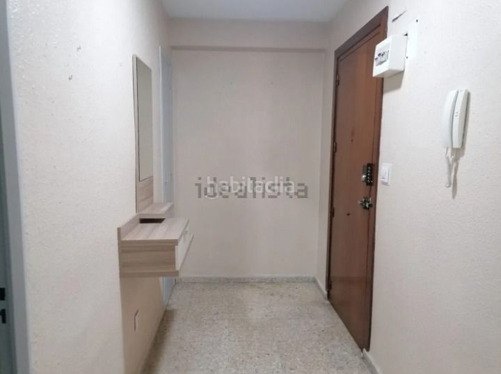 Foto 570edaa1-4ccd-4e0f-b95a-893257ff5217. Rent flat in Belén - San Roque Jaén