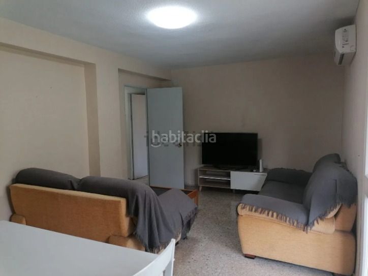 Foto d5a09f8b-95ab-416c-95aa-e4fa1ede9ec1. Rent flat in Belén - San Roque Jaén