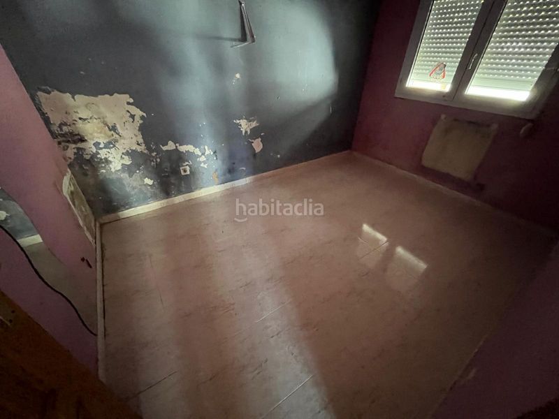 Foto ea823bd1-72a9-41ab-adc7-218857d6fefa. Casa adossada amb aparcament a Pinseque