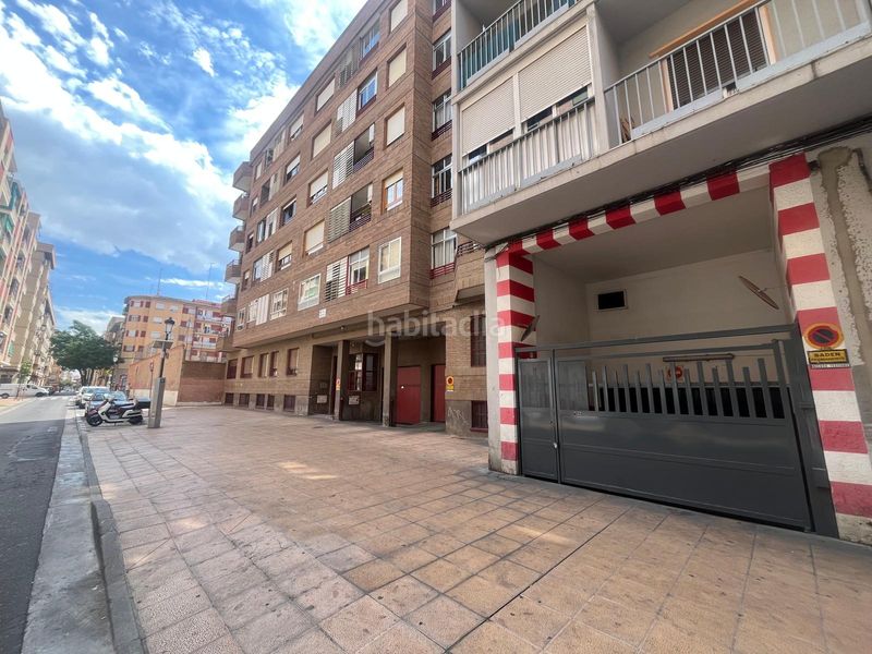 Foto c15278c7-dbce-4223-bf98-cf4a2cd22b97. Parking voiture dans calle de los cereros 35 dans San Pablo Zaragoza